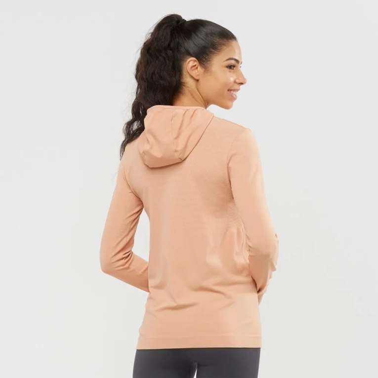 Salomon Essential Seamless Women's Sweatshirt Apricot | 170-ZIVGYE